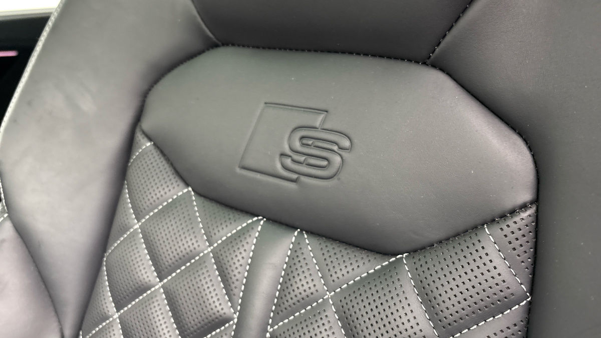 Audi Q8 Image 25