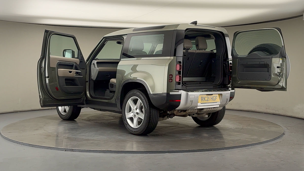 More views of Land Rover Defender 90