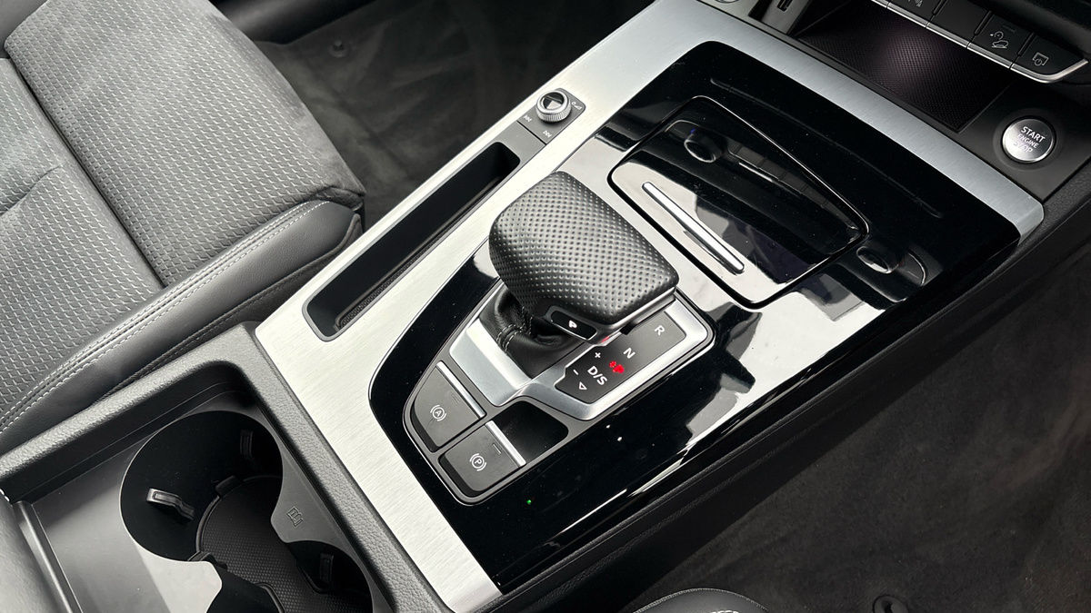 Audi Q5 Image 6