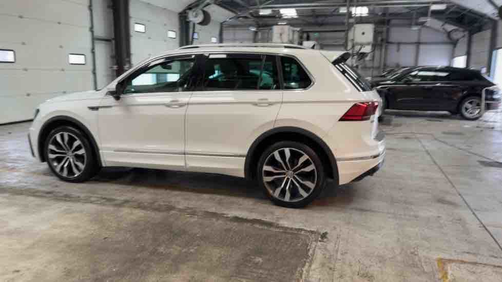 More views of Volkswagen Tiguan