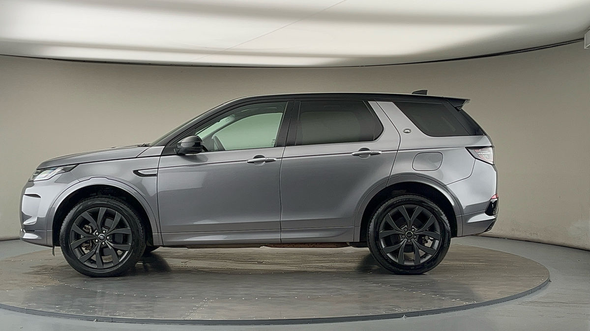 Land Rover Discovery Sport Image 15