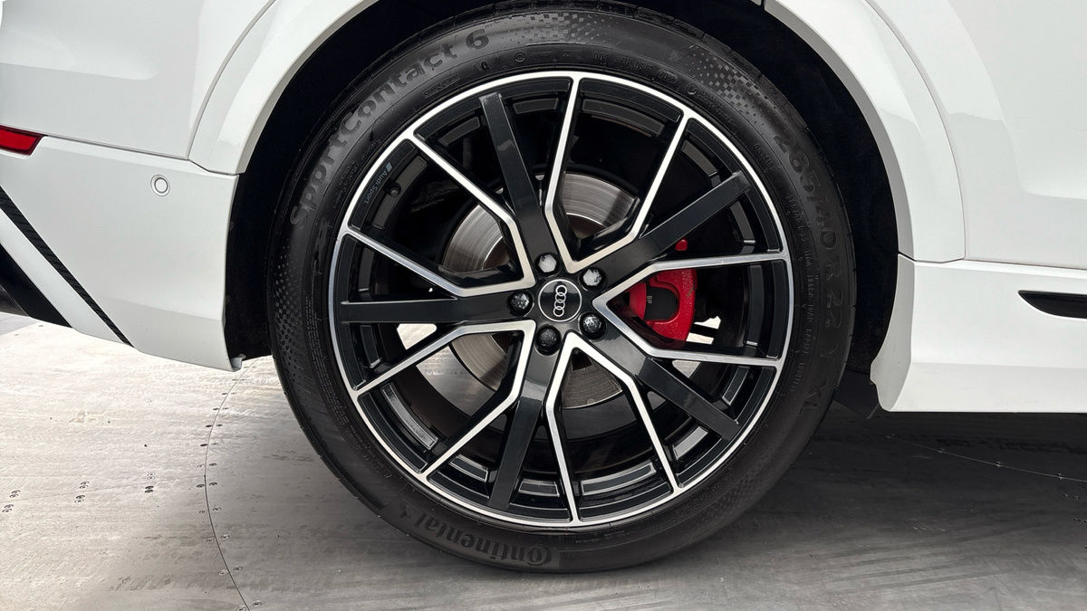 Audi Q8 Image 10