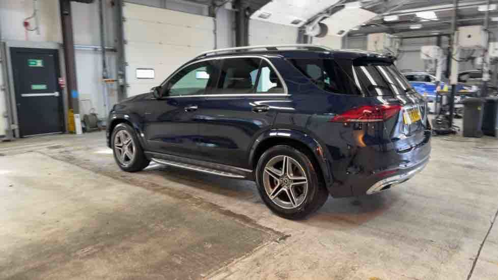 More views of Mercedes-Benz GLE