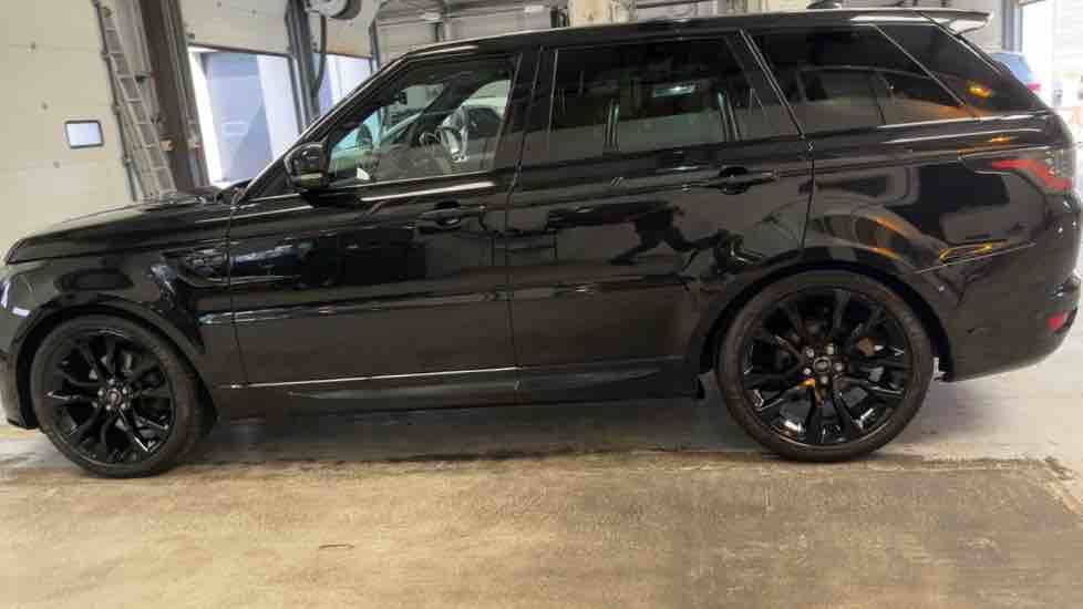 More views of Land Rover Range Rover Sport