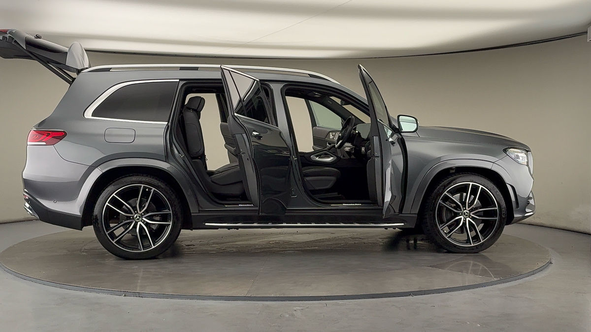 More views of Mercedes-Benz GLS