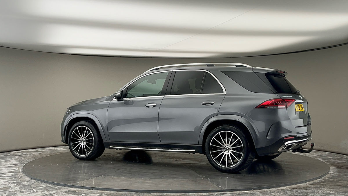 More views of Mercedes-Benz GLE