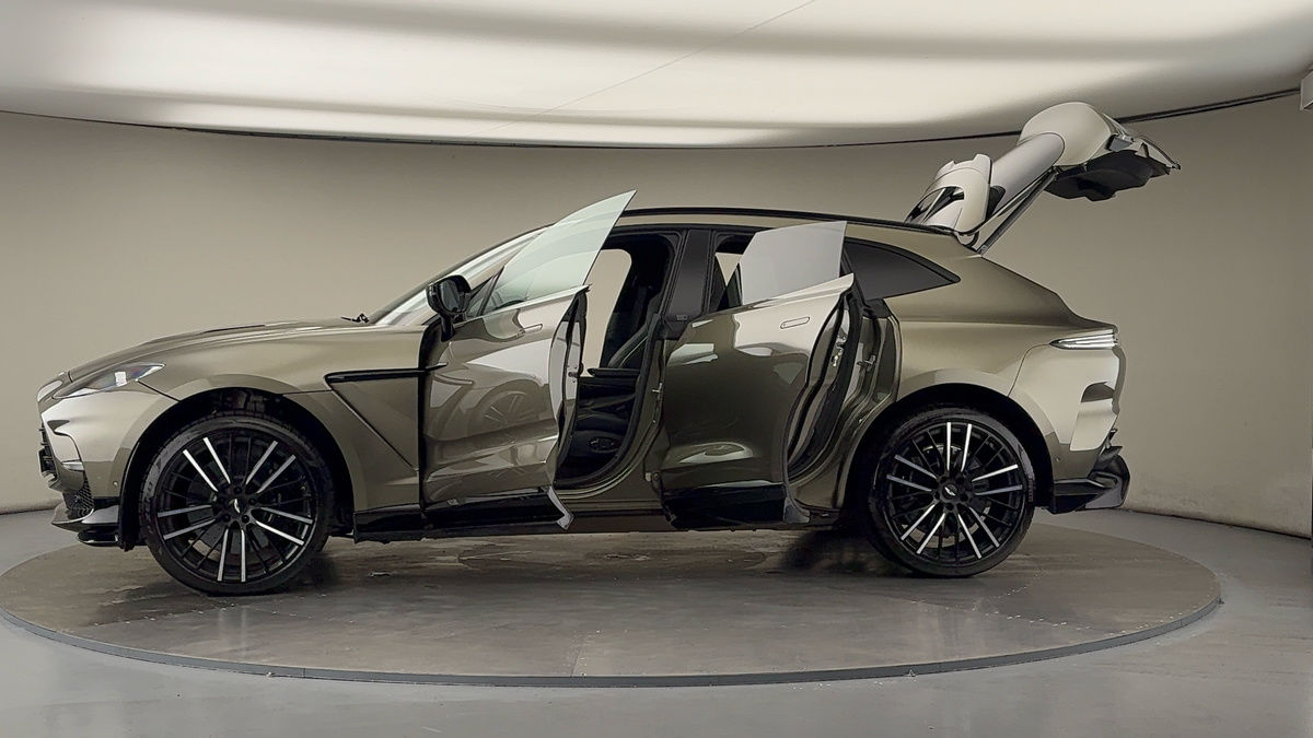 More views of Aston Martin DBX