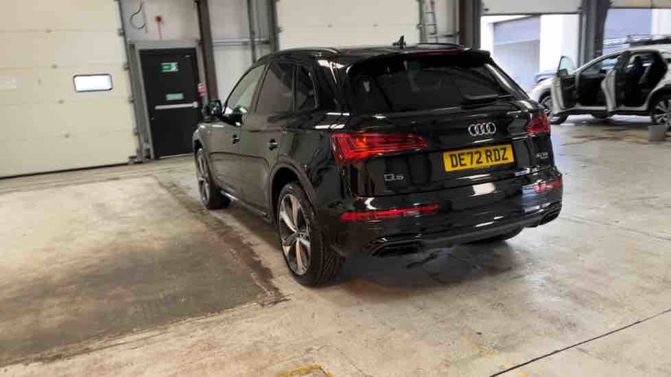 More views of Audi Q5