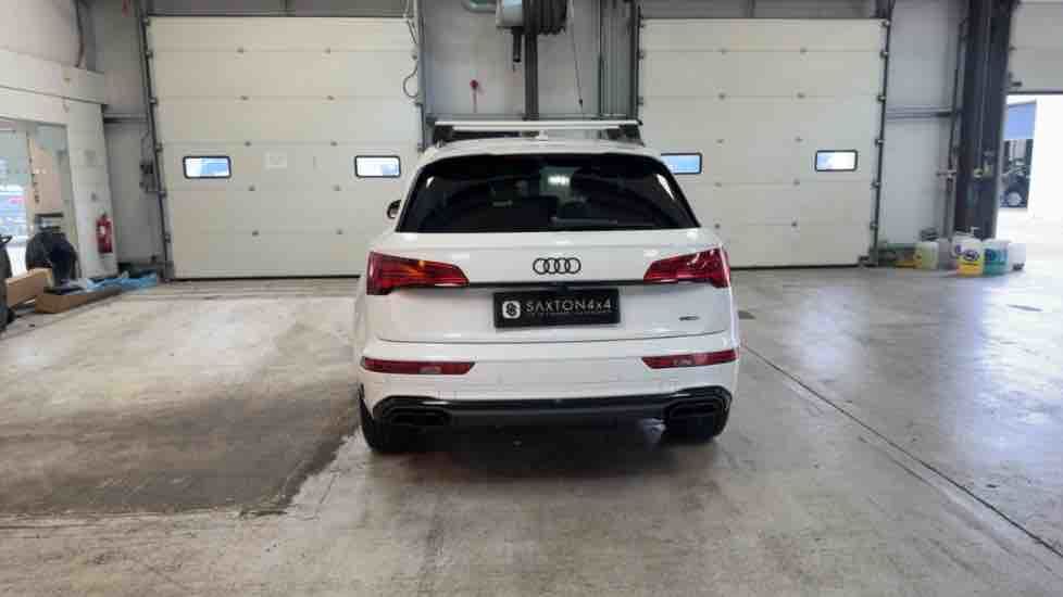 More views of Audi Q5