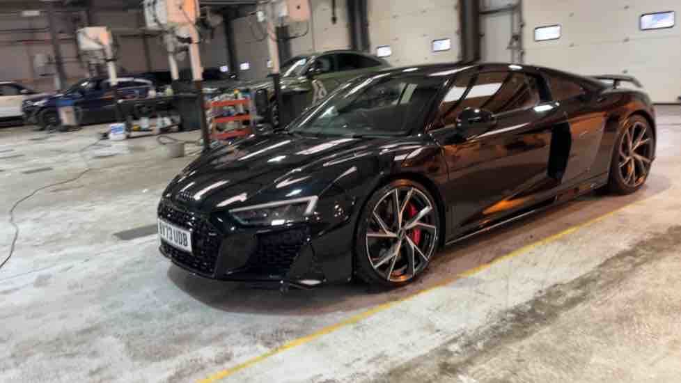 More views of Audi R8