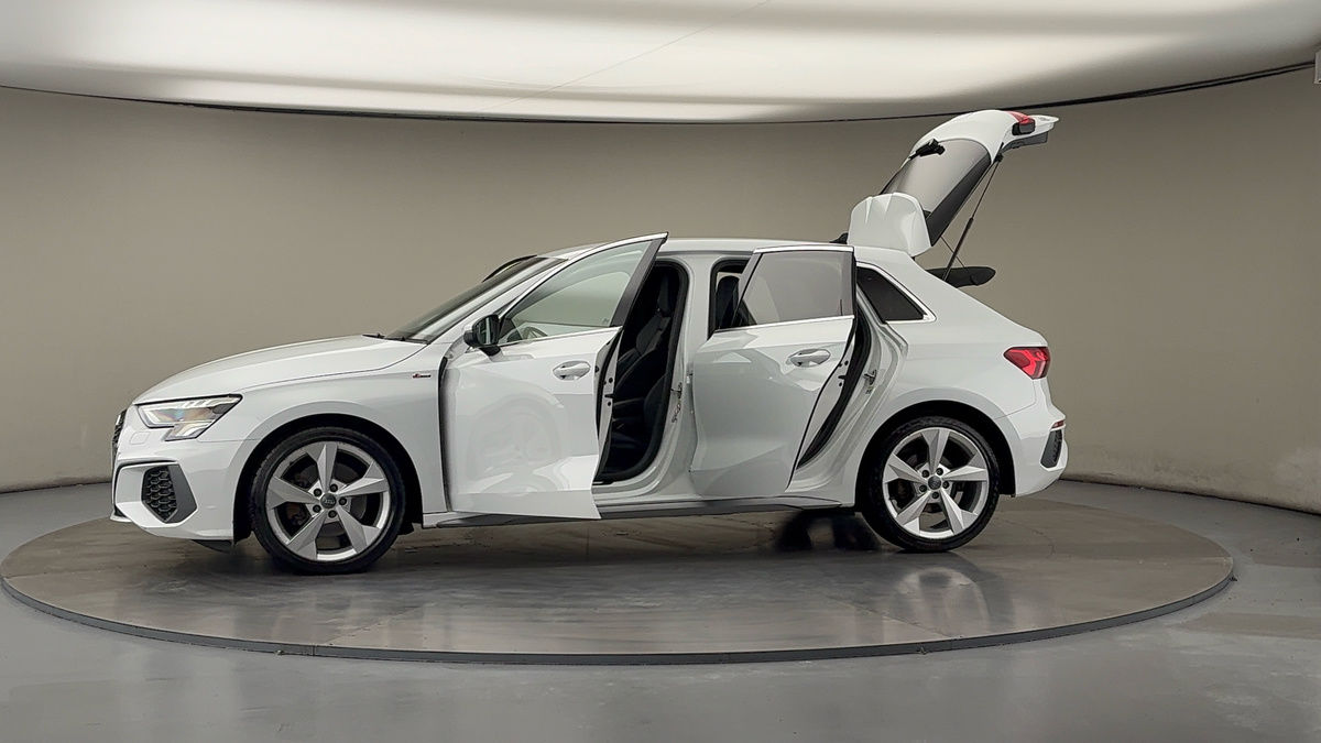 More views of Audi A3
