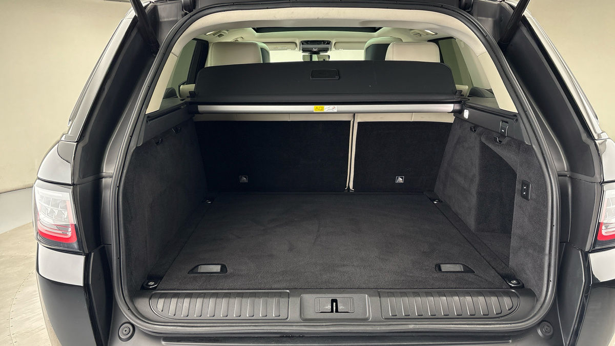 Land Rover Range Rover Sport Image 17