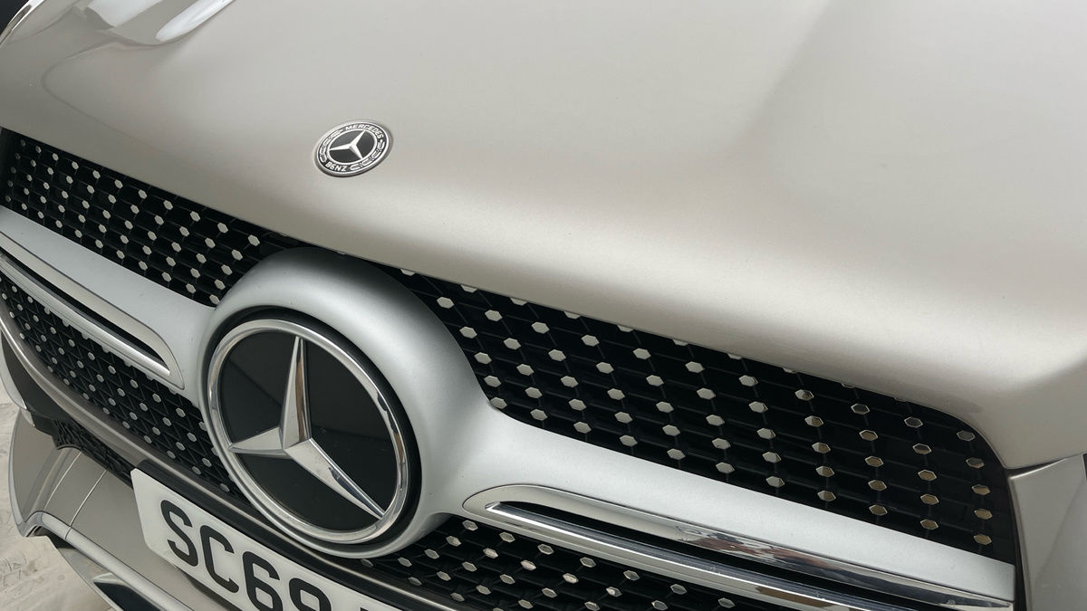 Mercedes-Benz GLE Image 24