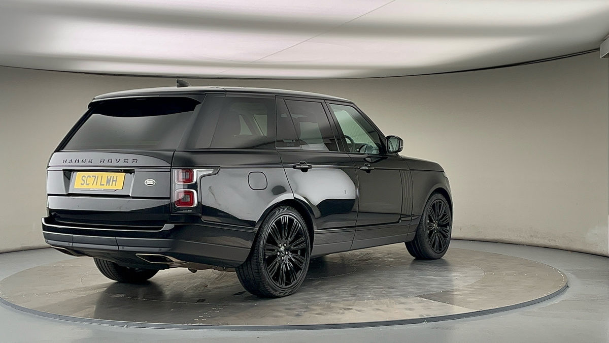 More views of Land Rover Range Rover