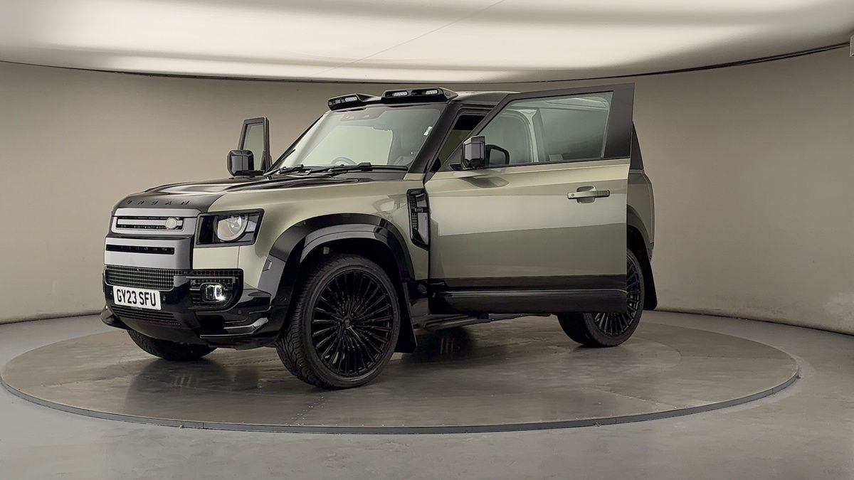 Land Rover Defender 90 Urban Image 22