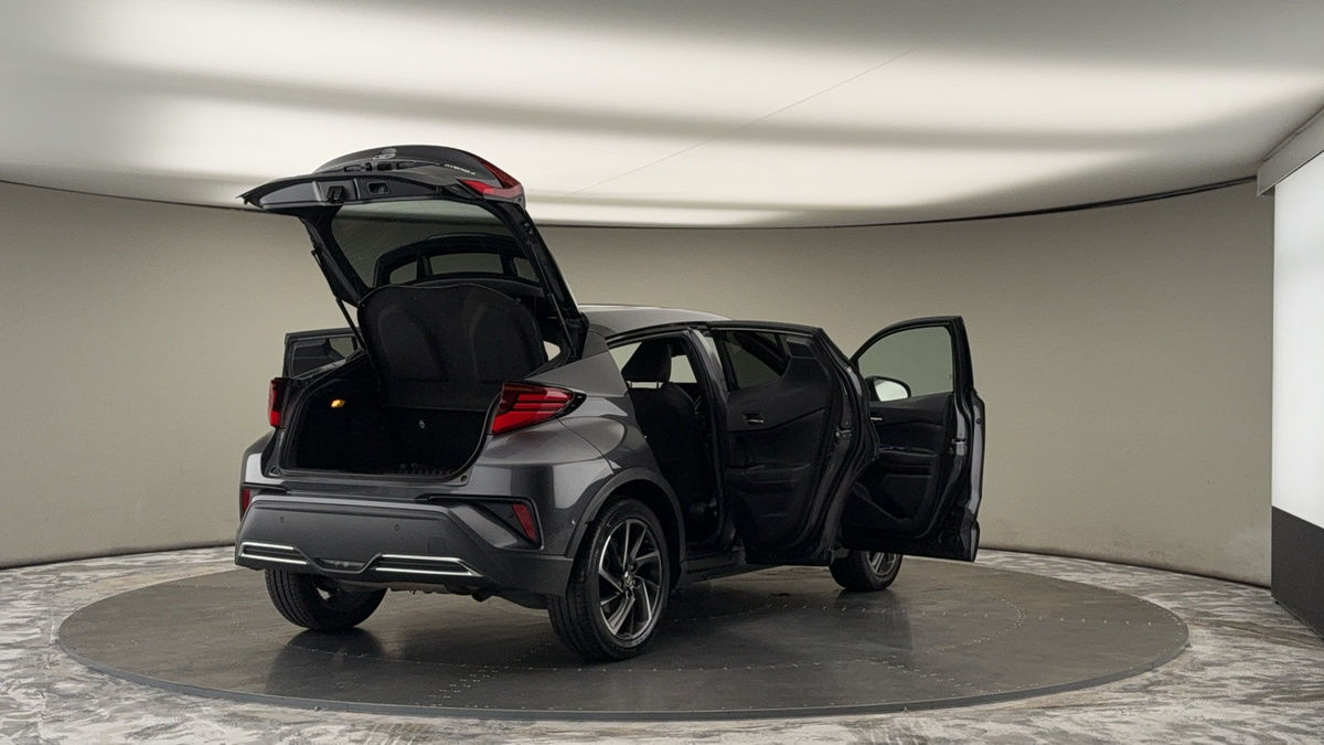 More views of Toyota C-HR