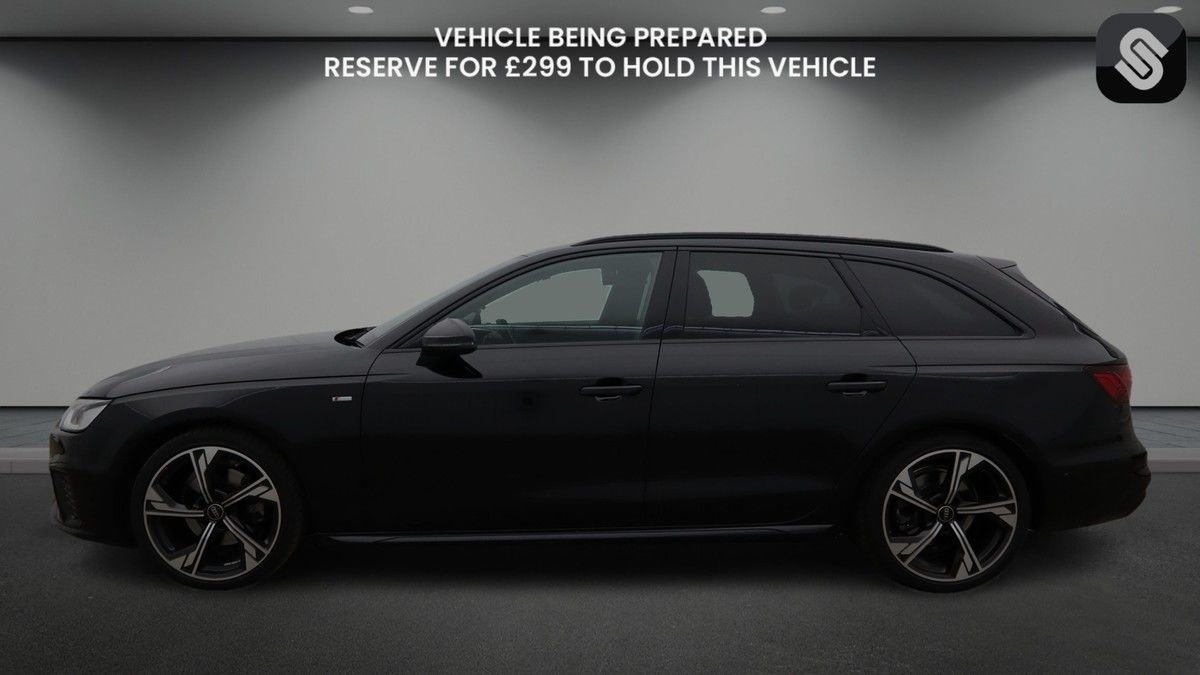 Audi A4 Avant Image 6