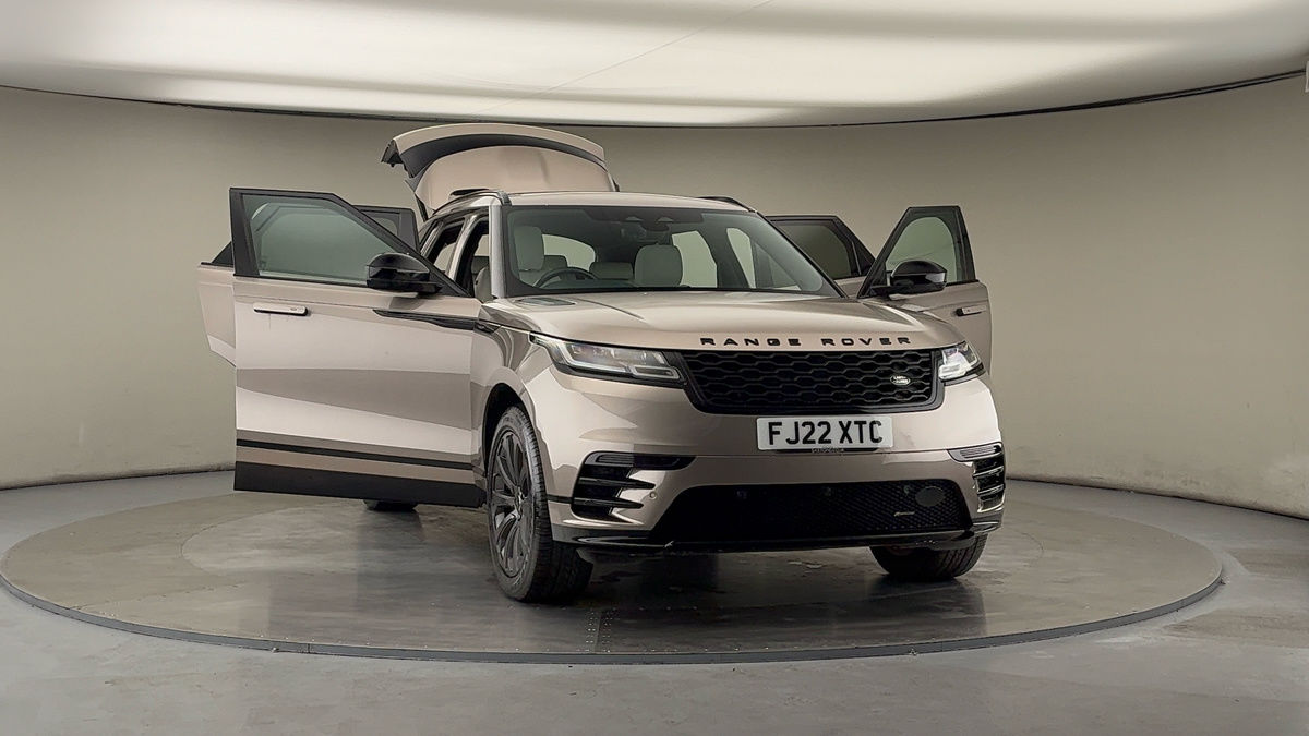 More views of Land Rover Range Rover Velar