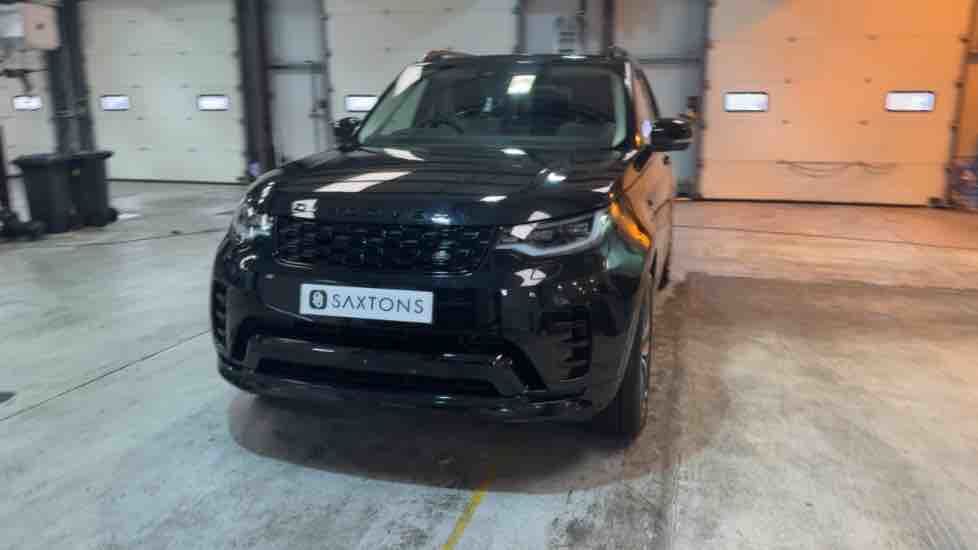 More views of Land Rover Discovery