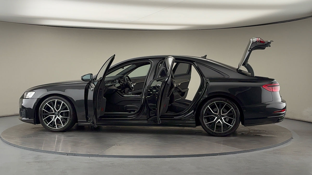 More views of Audi A8