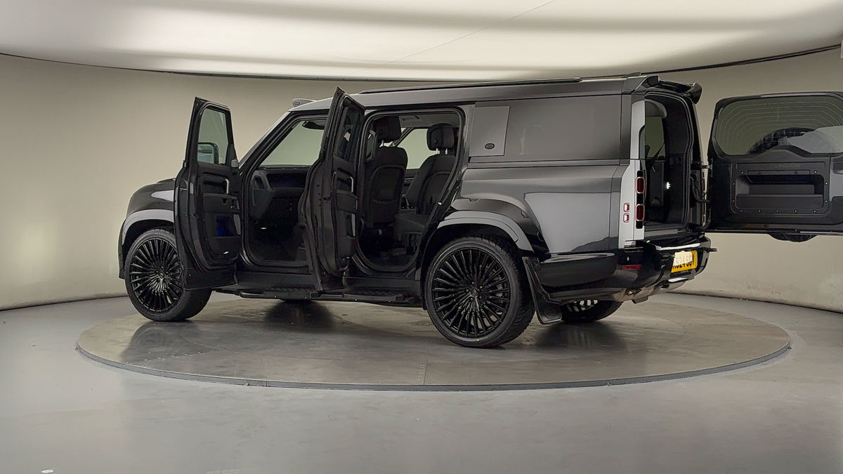 More views of Land Rover Defender 130