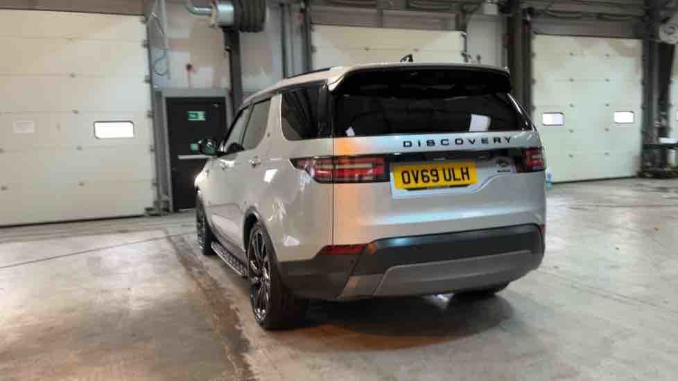 More views of Land Rover Discovery