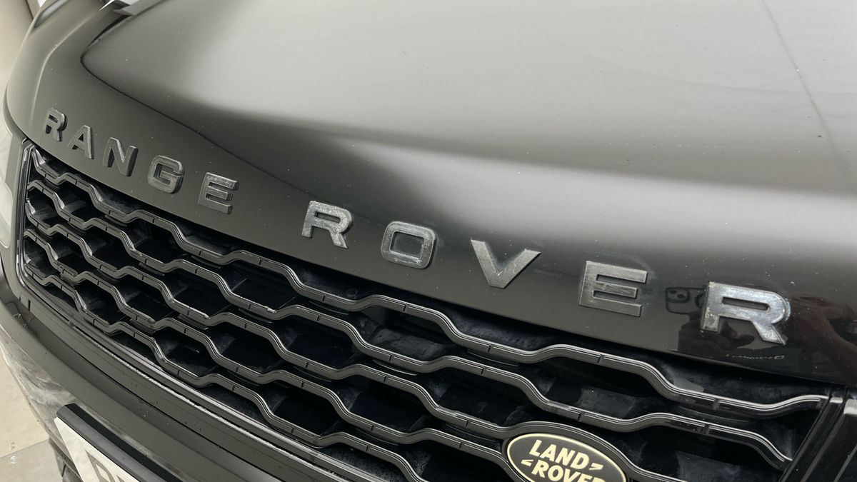 Land Rover Range Rover Sport Image 24