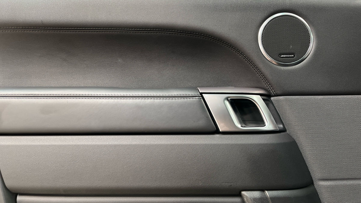 Land Rover Range Rover Sport Image 19