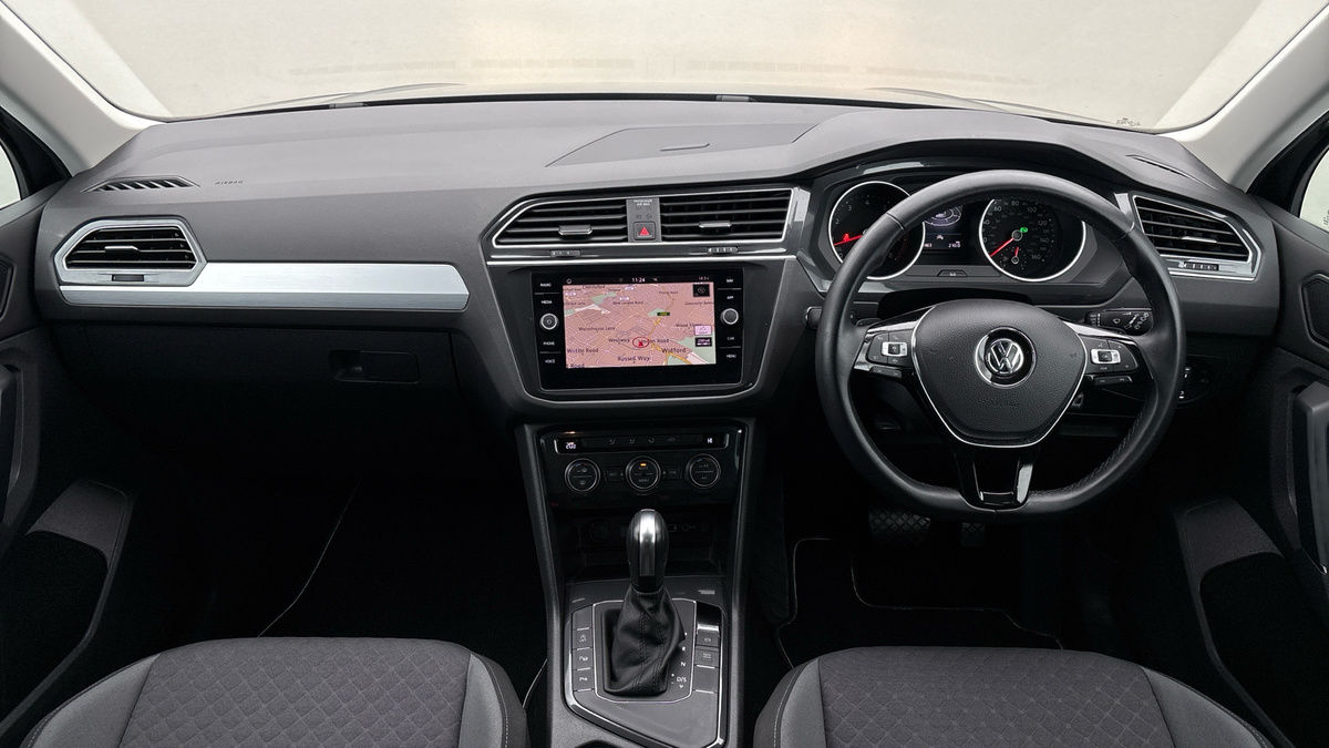 Volkswagen Tiguan Image 12