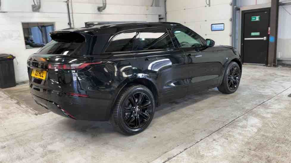 More views of Land Rover Range Rover Velar