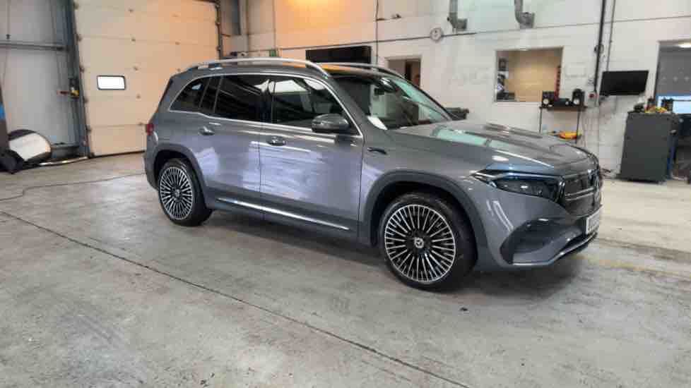 More views of Mercedes-Benz EQB