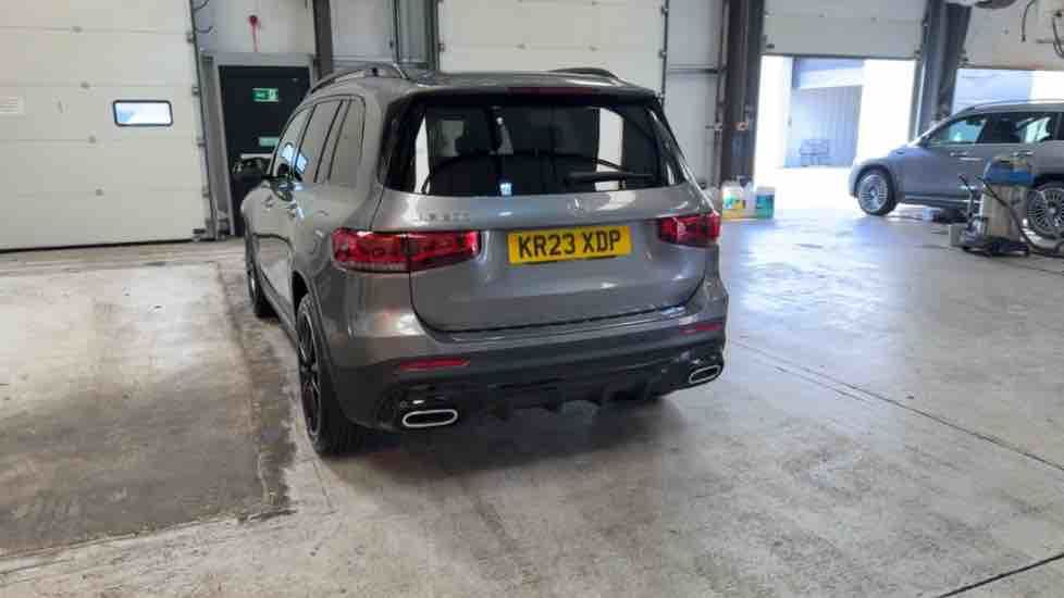 More views of Mercedes-Benz GLB