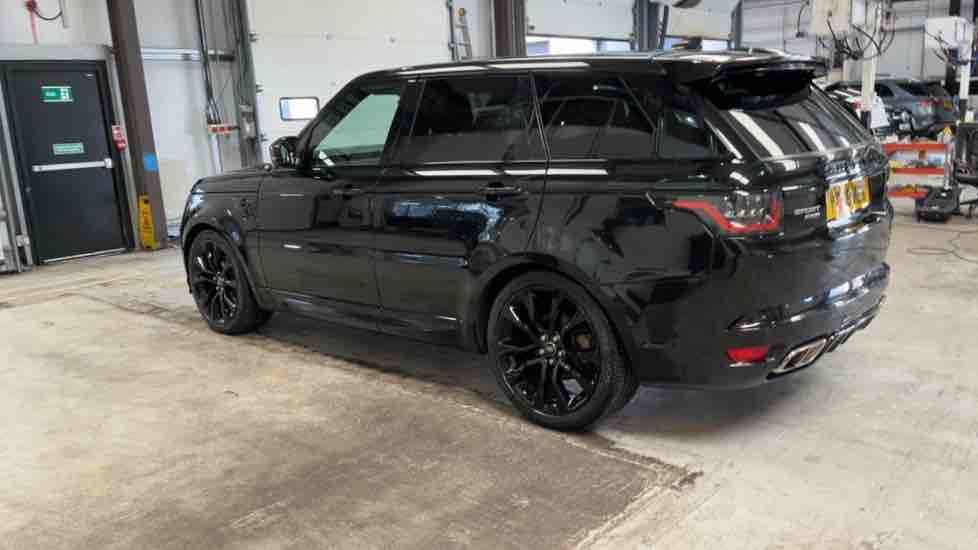 More views of Land Rover Range Rover Sport