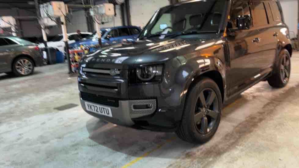 More views of Land Rover Defender 110