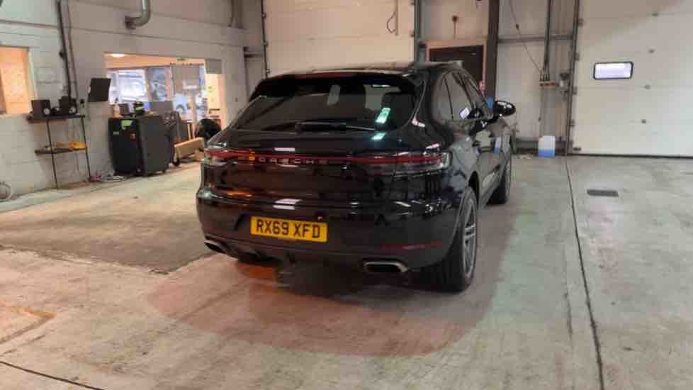 More views of Porsche Macan