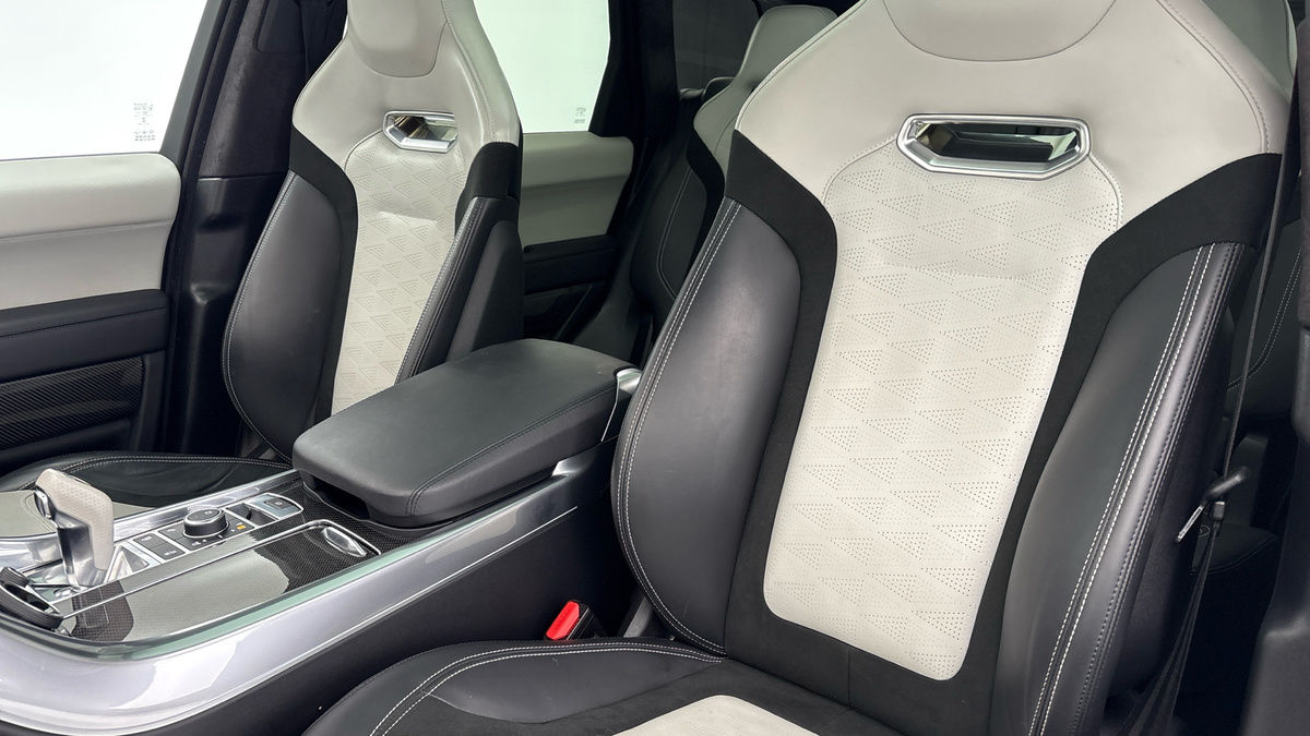Land Rover Range Rover Sport Image 7