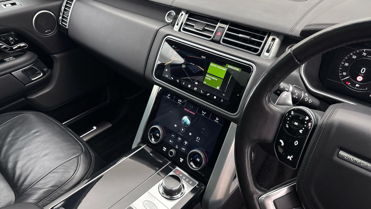 Land Rover Range Rover Image 18