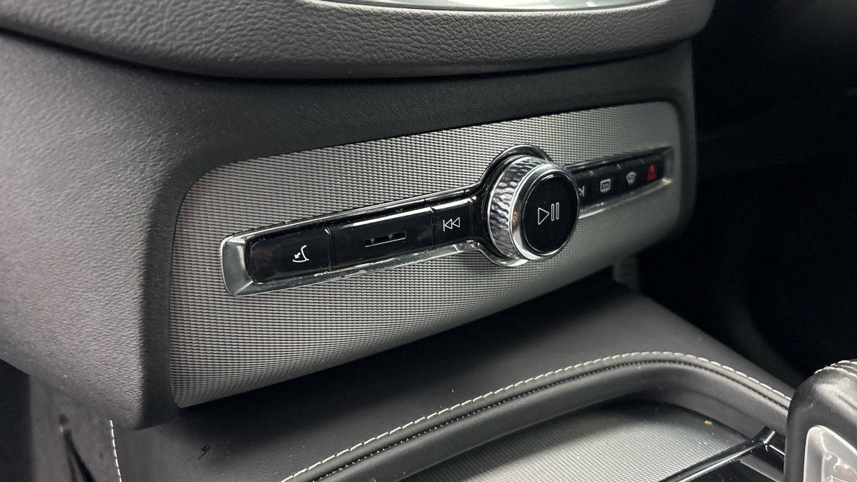Volvo XC90 Image 25