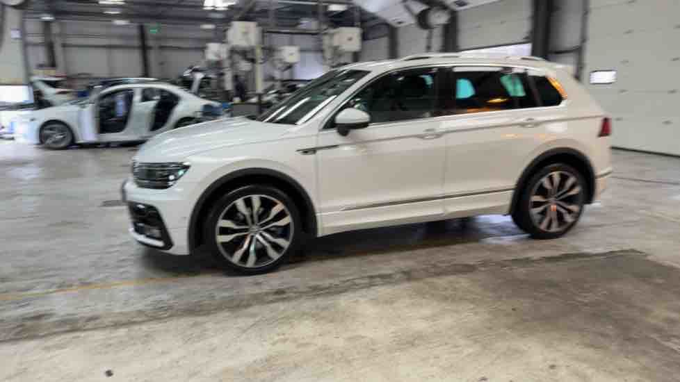 More views of Volkswagen Tiguan
