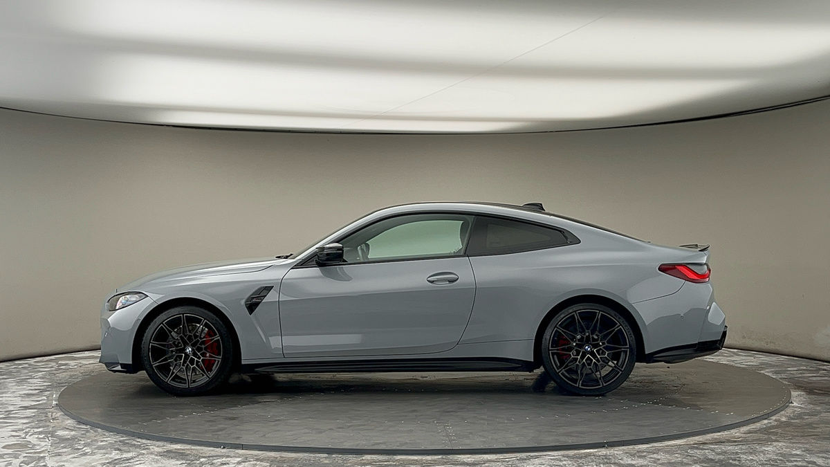 BMW M4 Competition Image 15