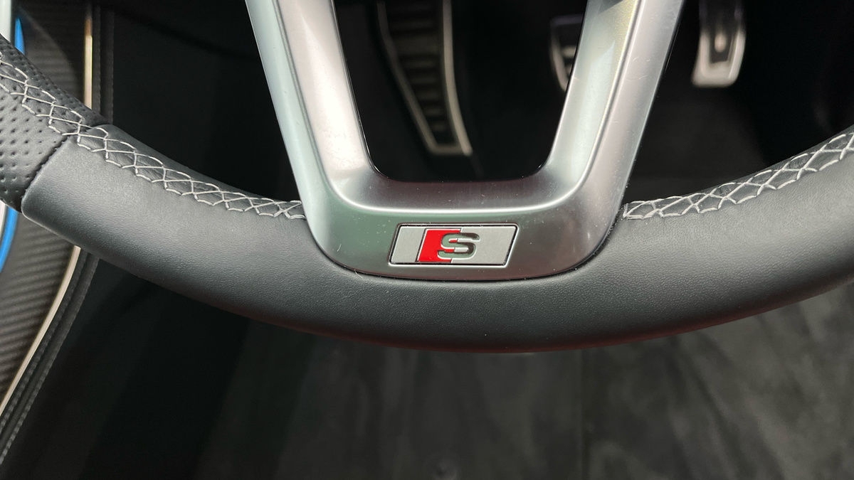 Audi SQ7 Image 25