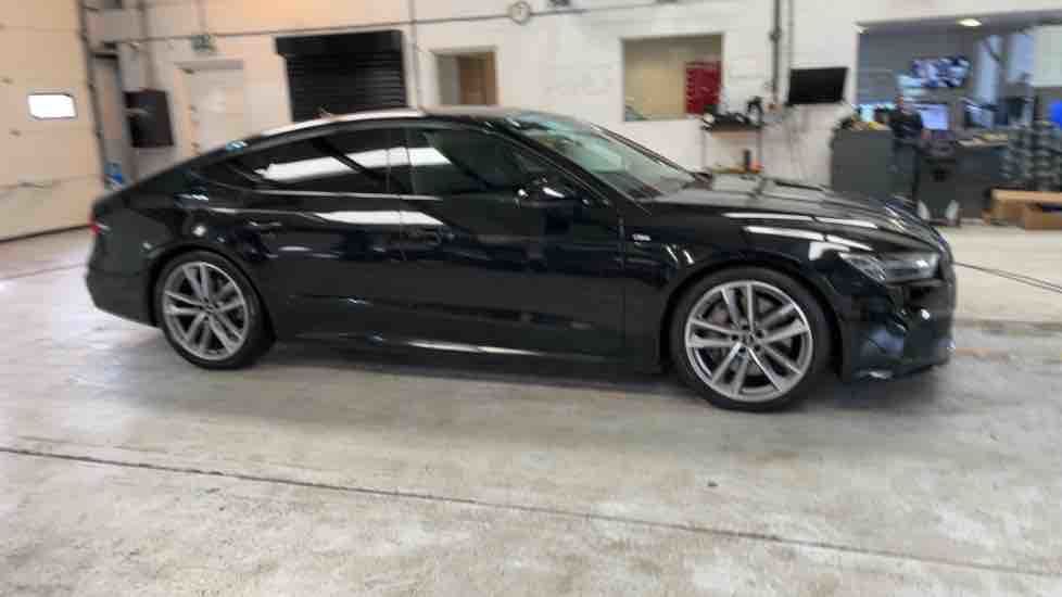 More views of Audi A7