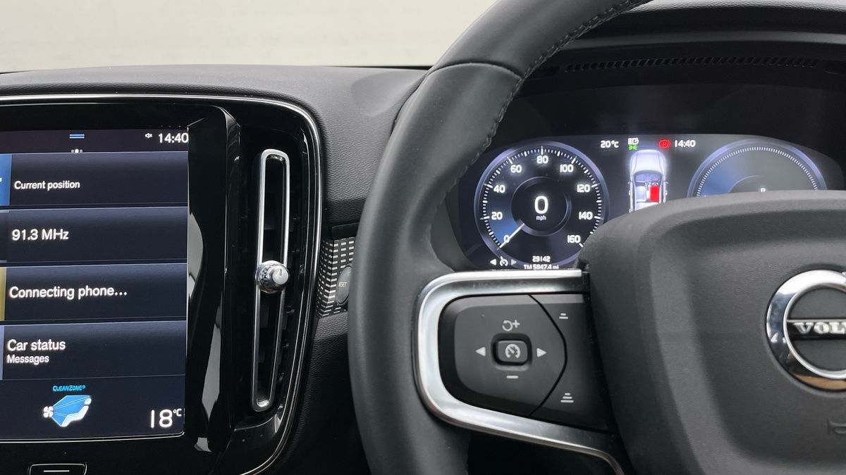 Volvo XC40 Image 13