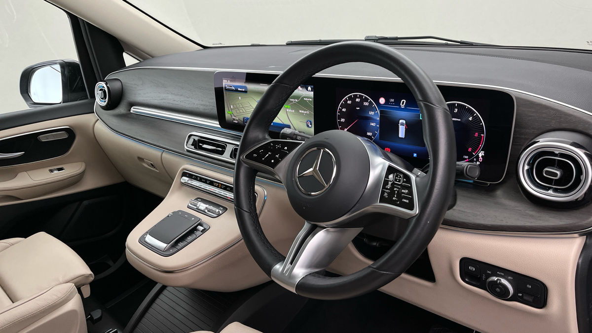 Mercedes-Benz V Class Image 5