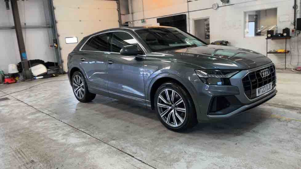 More views of Audi Q8