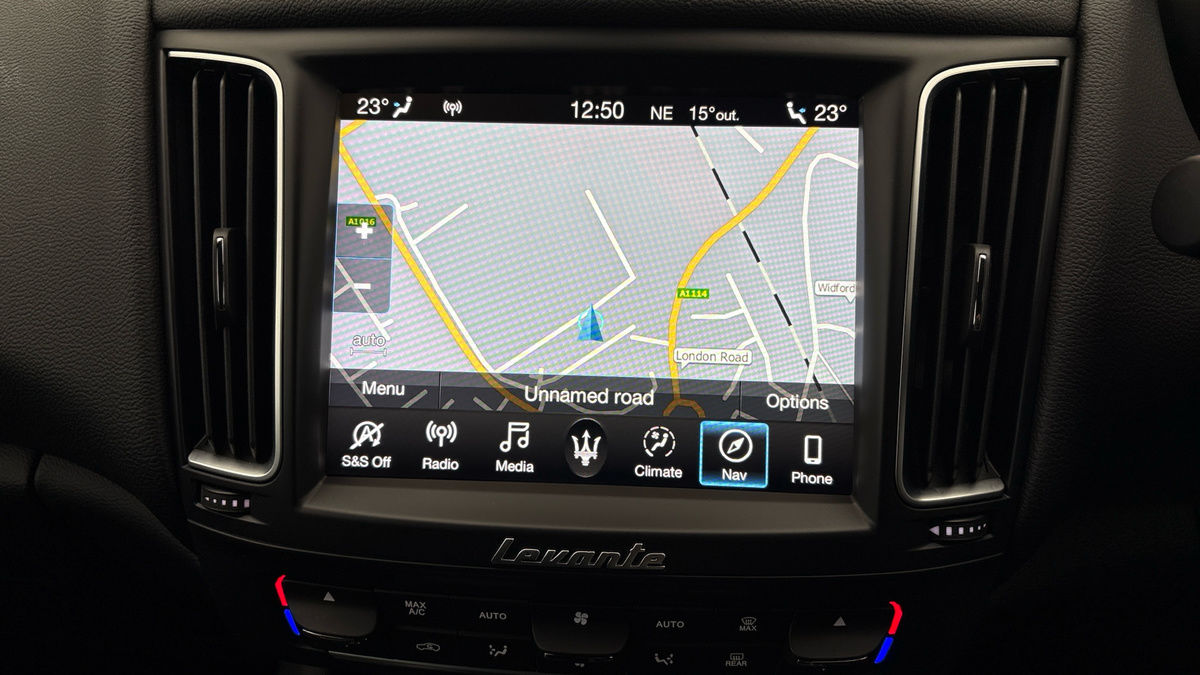 Maserati Levante Image 17