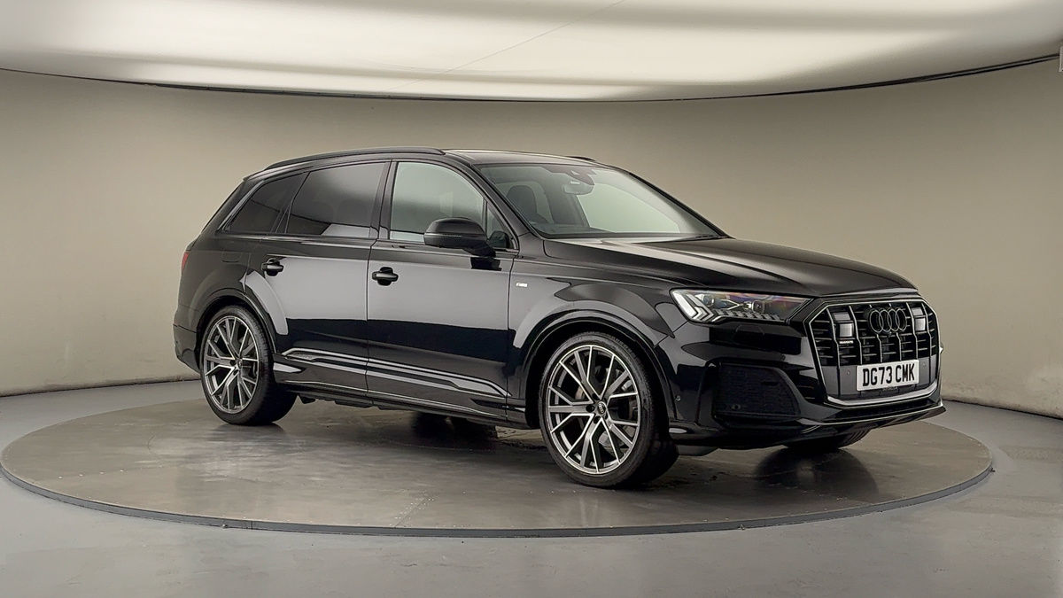 More views of Audi Q7
