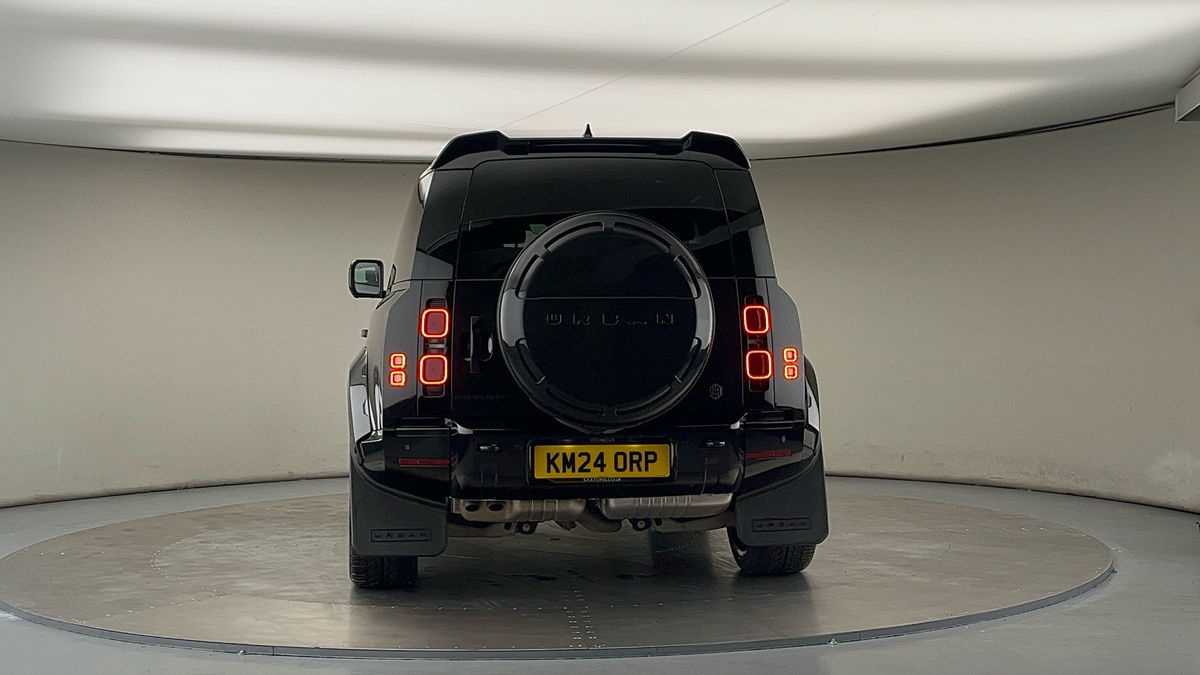 More views of Land Rover Defender 90
