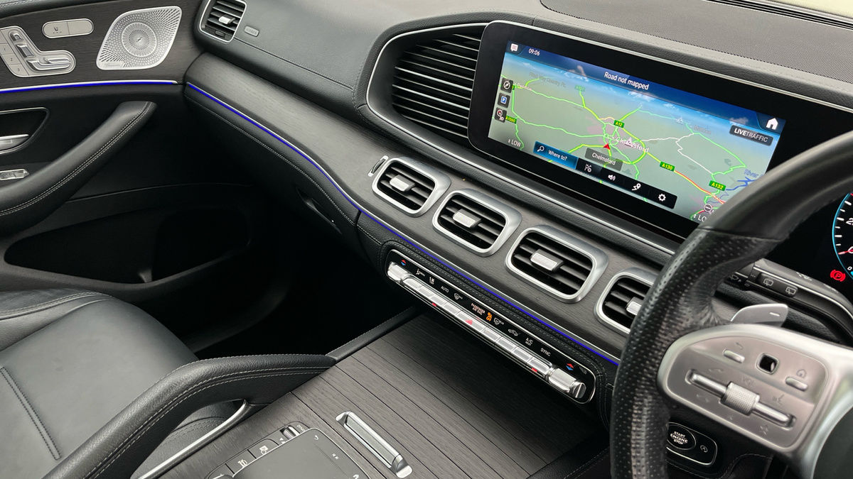 Mercedes-Benz GLE Image 18