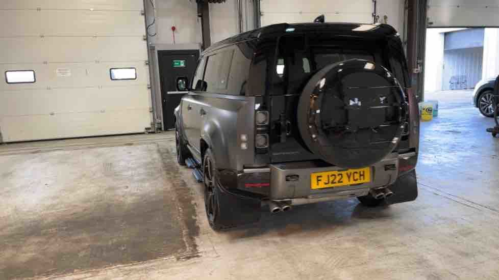 More views of Land Rover Defender 110